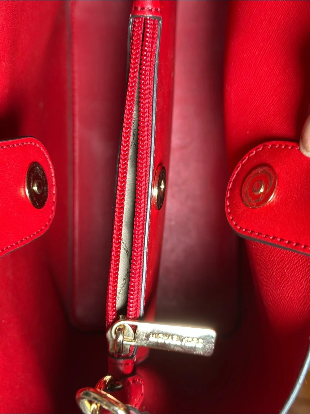 Michael Kors Red Leather Shoulder Bag Bucket Tote Set & Matching Wallet